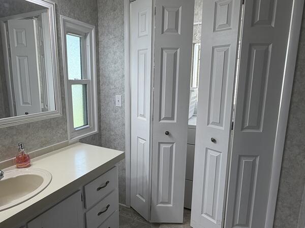 403 Tennis Lane a Winter Haven, FL Mobile or Manufactured Home for Sale